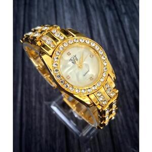 Rare Vintage Elizabeth Taylor Diamond Mother Of Pearl Watch